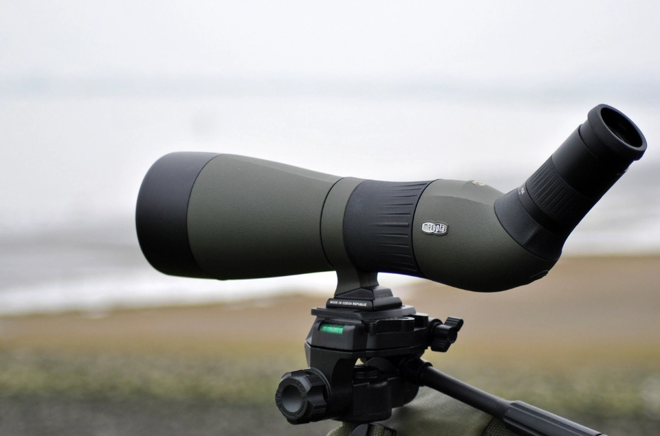 best spotting scope for birding