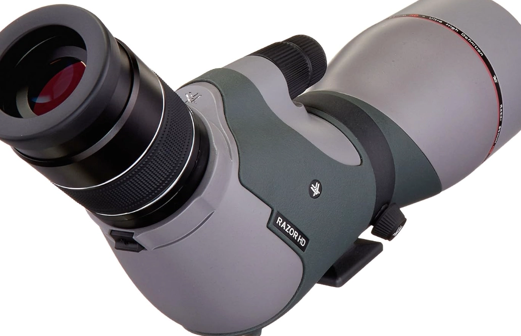 choosing binoculars for bird watching