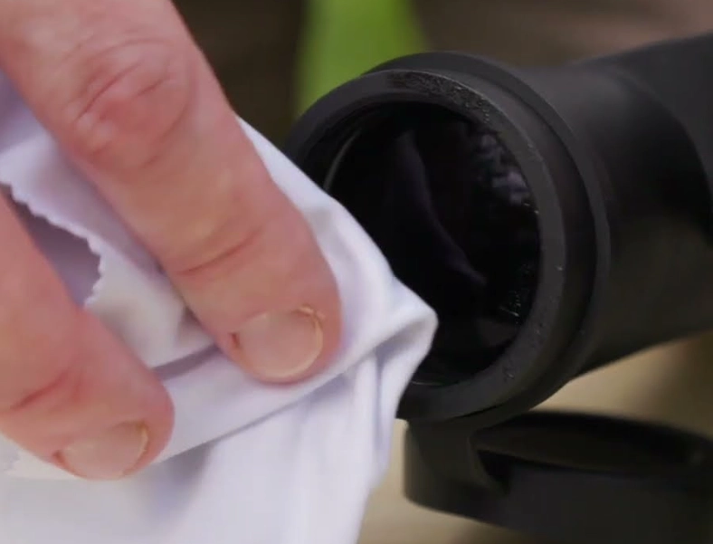 binocular lens cleaning kit