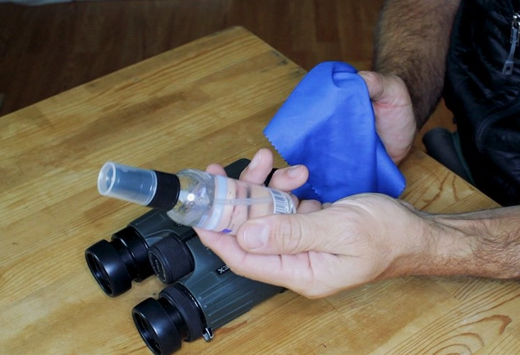remove condensation binoculars