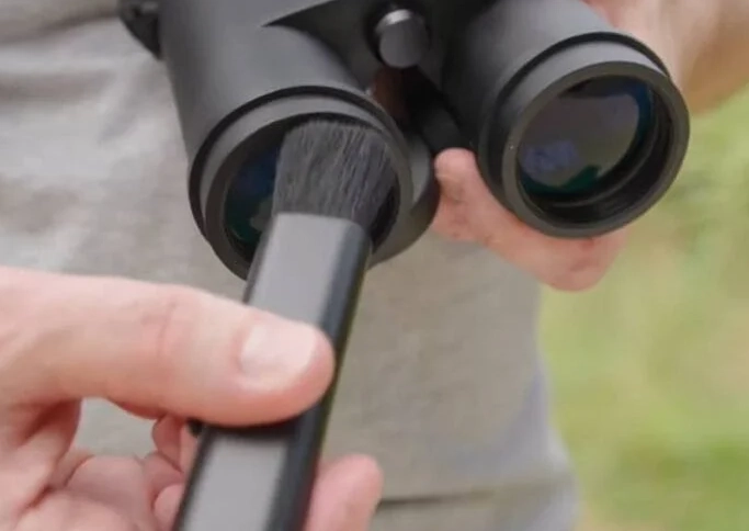remove condensation binoculars