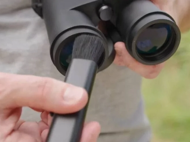 clean binocular rubber
